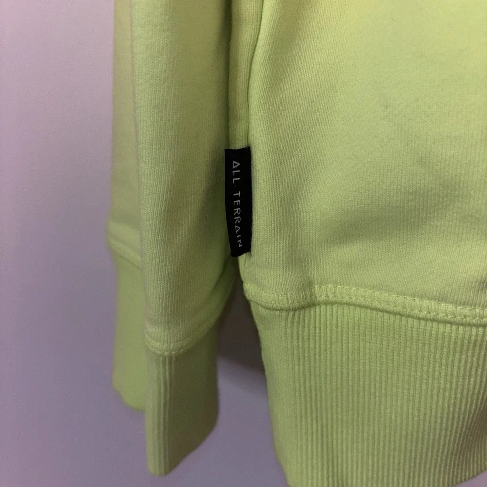 New Balance All Terrain Neon Green Hoodie Pullover Size L Logo